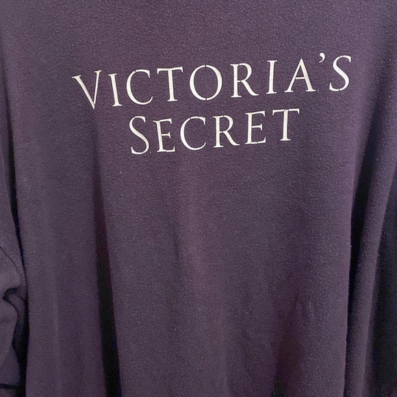 Nothing wrong with this item. I’m great shape. - Picture 2 of 4